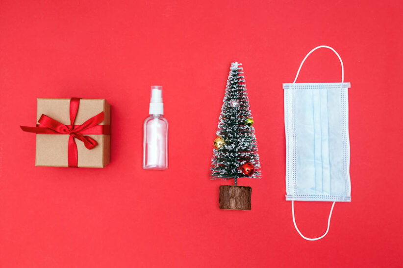 Maximize holiday cheer with a minimalist Christmas