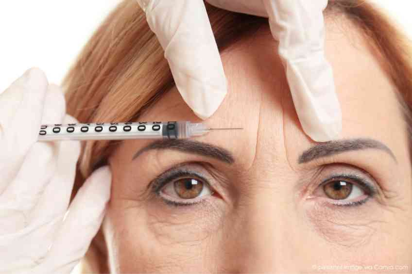 Botox injections can effectively prevent chronic migraines.